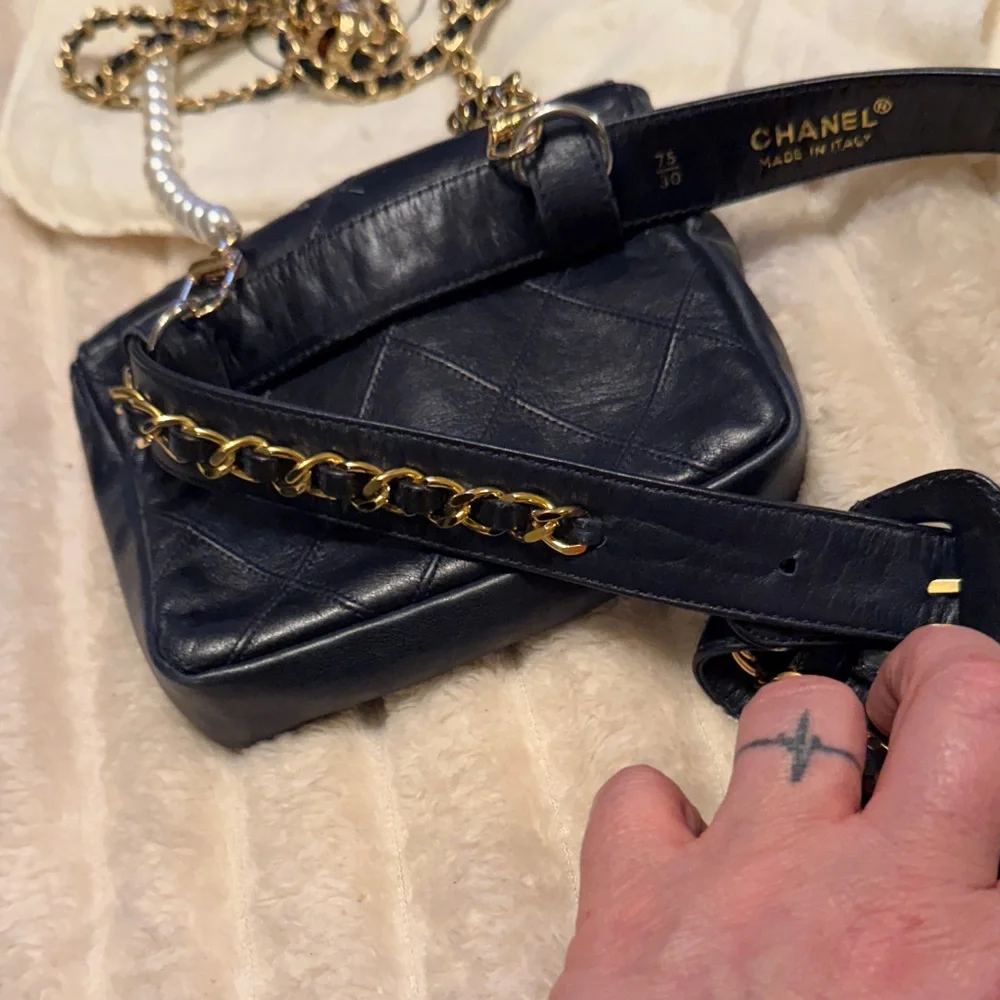 Chanel Mini Quilted Leather Pearl Chain Belt Bag Black Gold Hardware - Picture 9 of 17